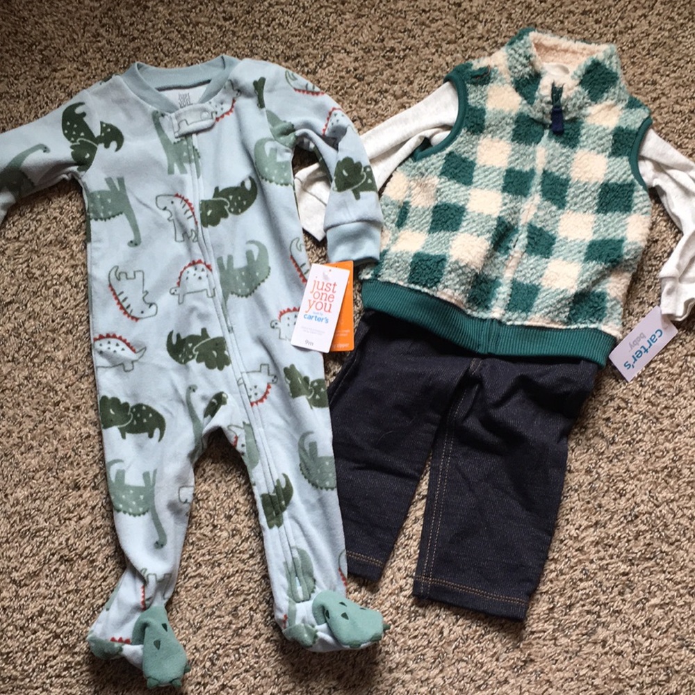 New with tags 6-9 mo. Outfits